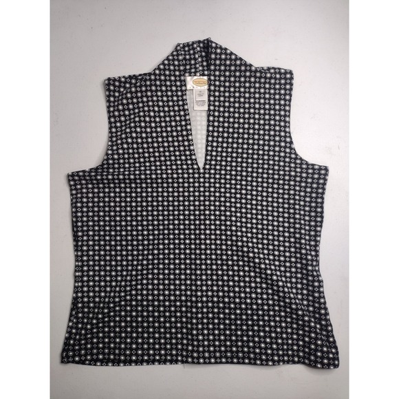 Talbots Petite Medium Black White Geometric Medallion Split Neck Sleeveless Top - Picture 1 of 7